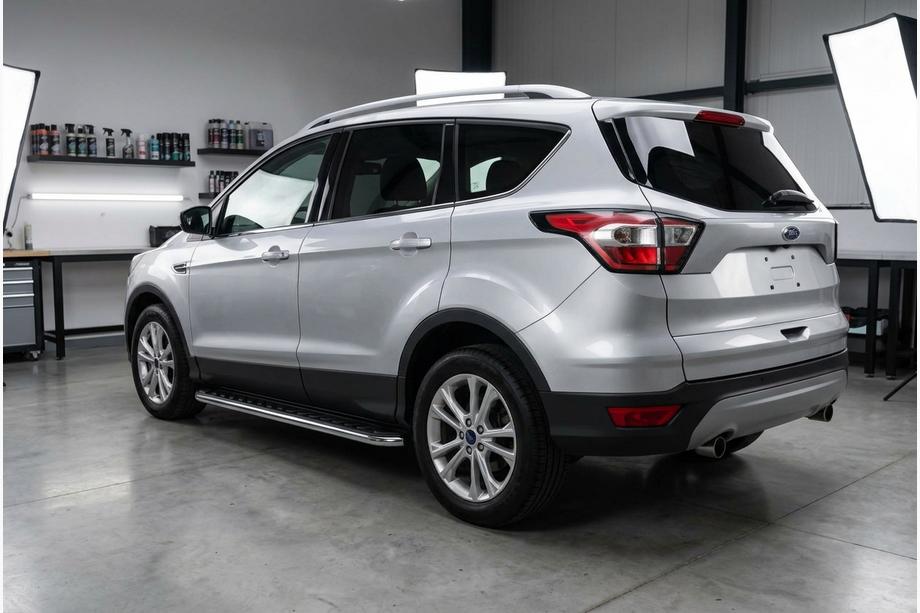 Ford Kuga/Escape 2013-2019 Estribos Laterales Maydos V1 (2 uds., Aluminio y Acero Inoxidable) Image