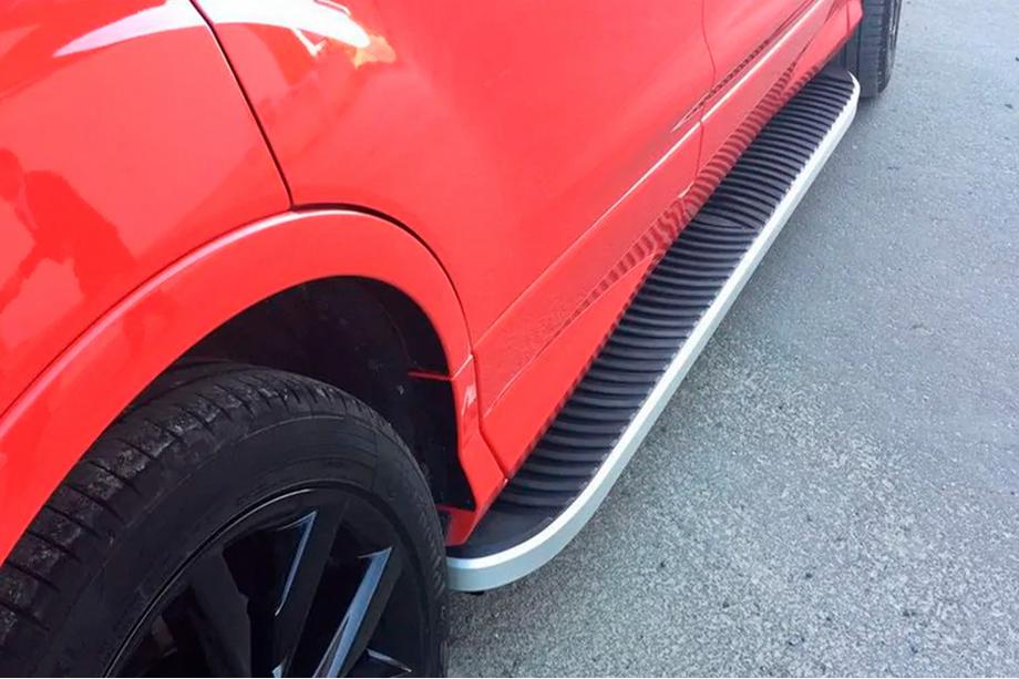 Ford Kuga/Escape 2013-2019 Estribos Laterales Tayga Grey (2 uds., Aluminio) Con moldura negra en las puertas Foto 8