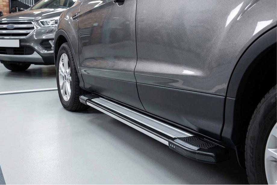 Ford Kuga/Escape 2013-2019 Estribos Laterales Rainbow (2 uds., Aluminio) Image
