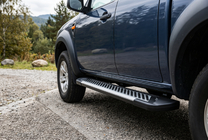 Ford Ranger 2007-2011 Estribos Laterales Line (2 uds., Aluminio) foto 1