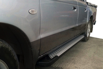 Ford Ranger 2007-2011 Estribos Laterales Allmond Grey (2 uds., Aluminio) foto 1