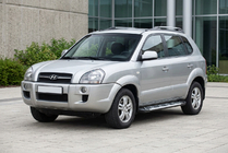 Hyundai Tucson JM 2004- Estribos Laterales Sunrise (2 uds., Aluminio) foto 1