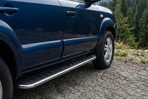 Hyundai Tucson JM 2004- Estribos Laterales Maydos V1 (2 uds., Aluminio y Acero Inoxidable) foto 1