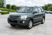 Kia Sportage 2004-2010 Estribos Laterales Tayga Grey (2 uds., Aluminio) foto 1