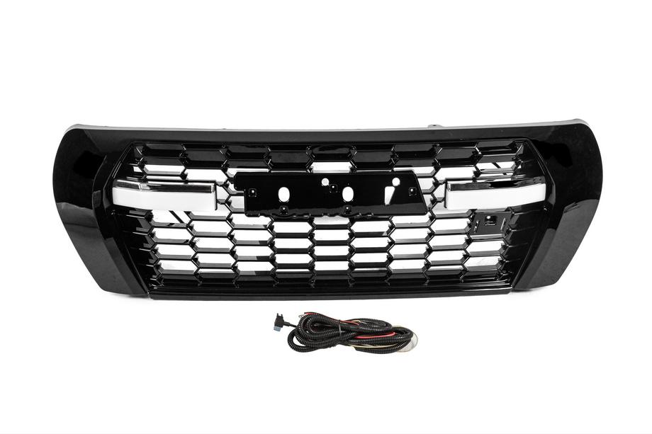 Toyota Land Cruiser 200 2007-2021 Parrilla Delantera 2012-2016 (GR Sport LED) Foto 1