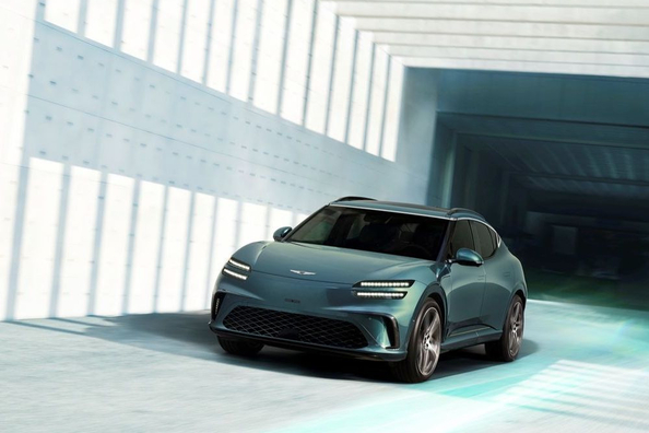 Reseña del Genesis GV60: Renovación de 2025