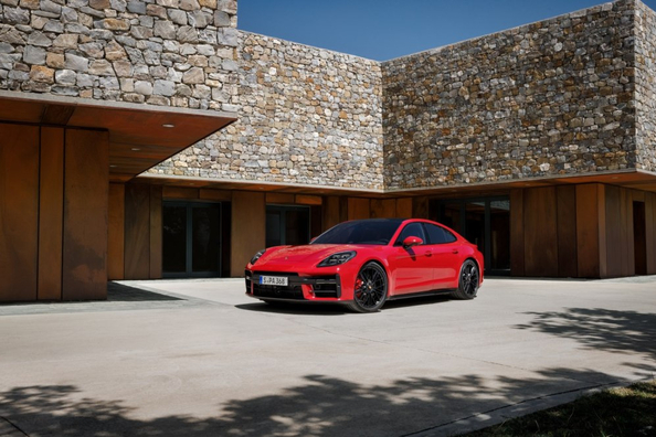 Prueba del Porsche Panamera GTS (G3) 2024 de 500 CV