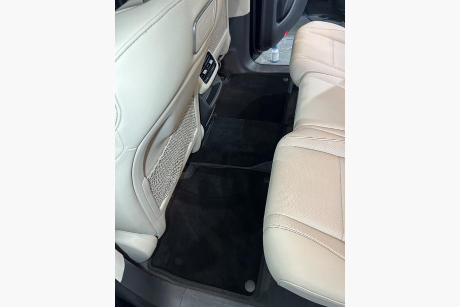 Mercedes GLS X167 2019- Alfombrillas de moqueta Premium (Negro) Foto 4
