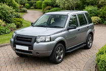 Land Rover Freelander I 1997-2006 Estribos Laterales Allmond Black (2 uds., Aluminio) foto 1