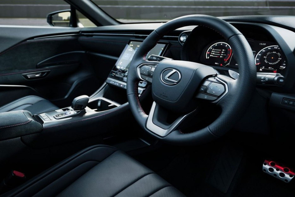 Prueba del Lexus LBX Morizo RR: Toque deportivo en la gama premium Foto 5