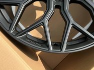 Audi Q8 2018- Llantas forjadas OEM R21 V1 (Juego de 4) foto 4