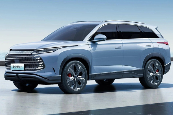 Reseña del BYD Frigate 07: SUV híbrido enchufable con diseño marino Foto 2