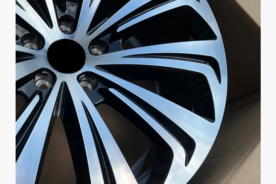 Bentley Bentayga 2015-2025 Llantas forjadas OEM R24 (Juego de 4) Foto 7
