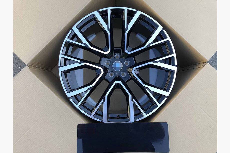 BMW X5 G05 2019–2026 Llantas forjadas OEM R21 V2 (juego de 4) Image