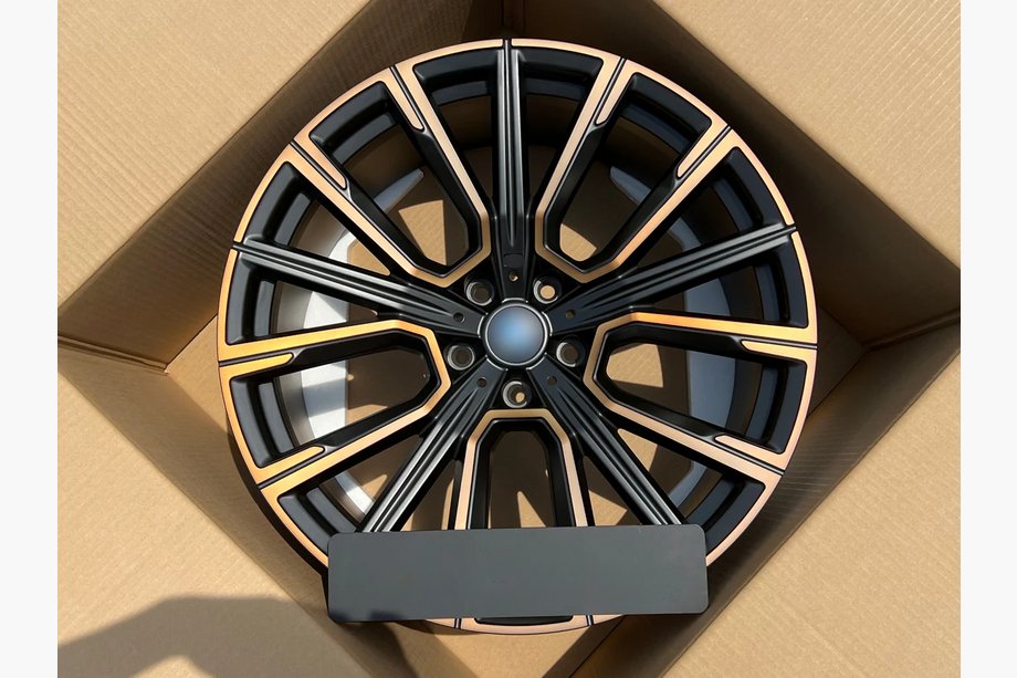 BMW XM G09 2022- Llantas forjadas OEM R21 V1 (Juego de 4) Image
