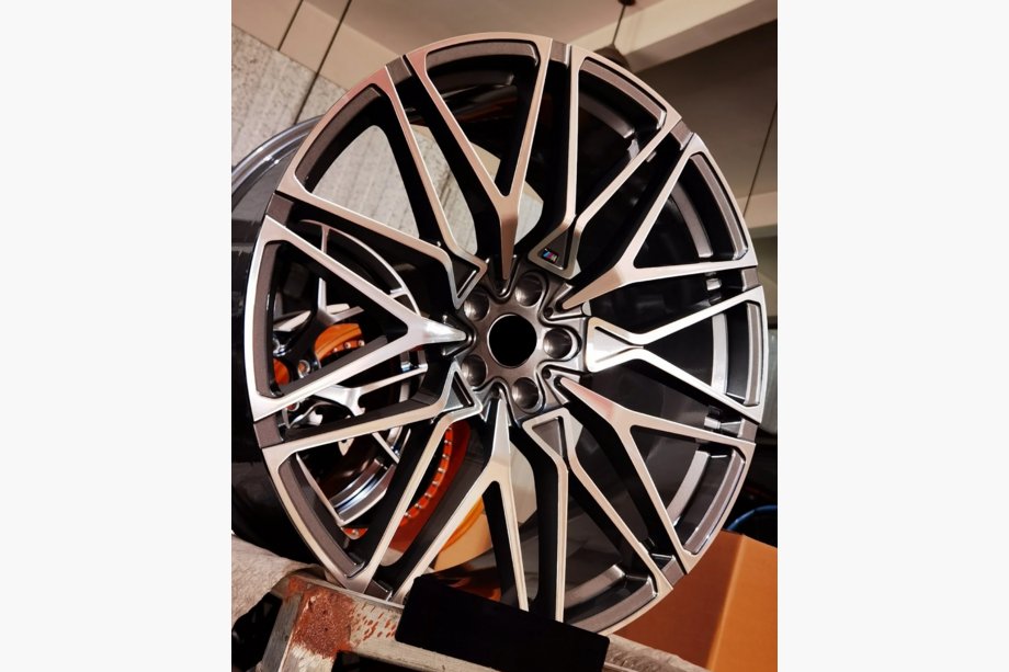 BMW X5 G05 2019–2026 Llantas forjadas OEM R22 V2 (juego de 4) Foto 2