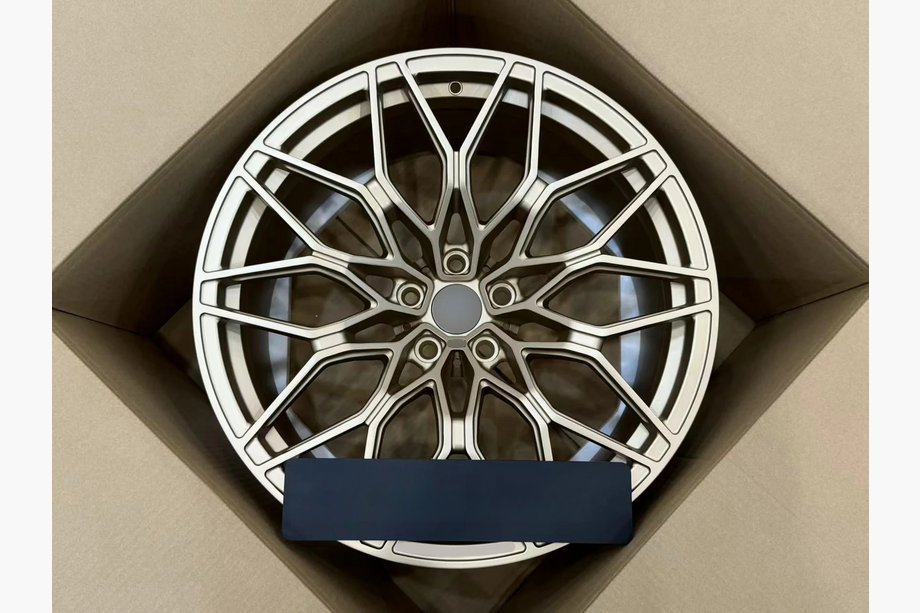 BMW 2 Series G42 2021- Llantas forjadas OEM R19 R20 V3 (Juego de 4) Foto 2