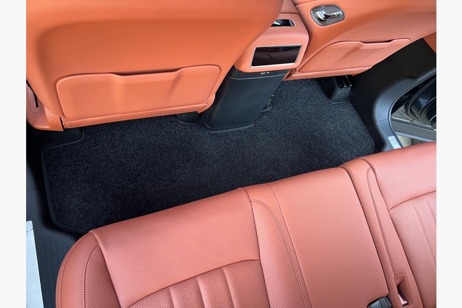 BYD Tang L 2025– Alfombrillas de moqueta Premium (3 filas, Negro) Foto 4
