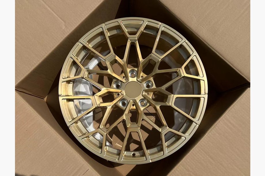 Jeep Grand Cherokee WK2 2010-2021 Llantas forjadas OEM R20 (Juego de 4) Foto 1
