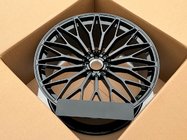 Lamborghini Urus 2018- Llantas forjadas OEM R23 V7 (Juego de 4) foto 3