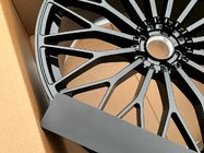 Lamborghini Urus 2018- Llantas forjadas OEM R23 V7 (Juego de 4) foto 6