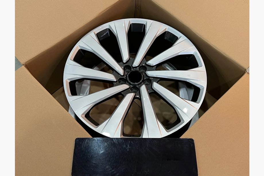 Range Rover V L460 2021- Llantas forjadas OEM R23 V3 (Juego de 4) Foto 2