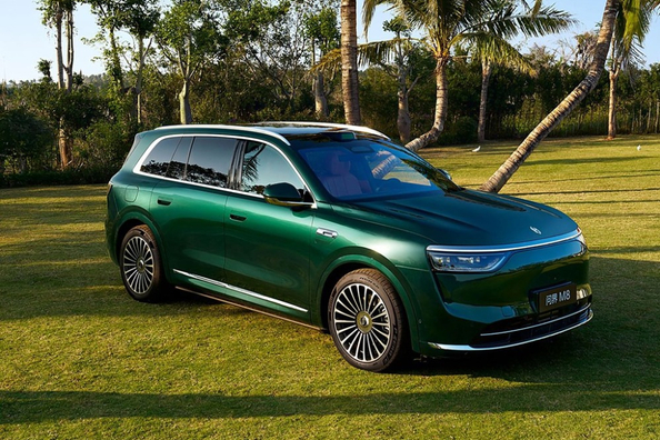 Reseña de la versión eléctrica del SUV AITO M8