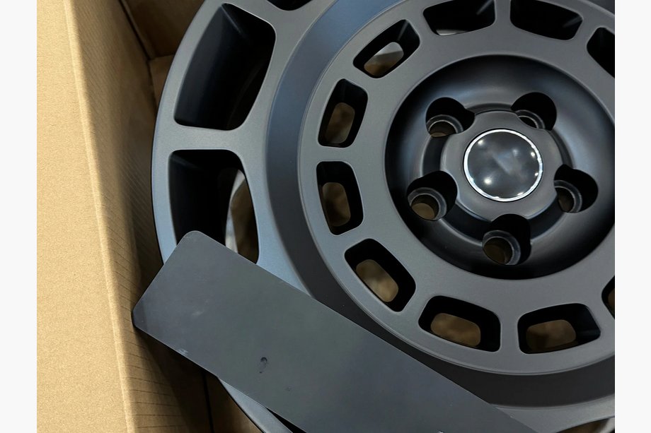Land Rover Defender 2019- Llantas forjadas OEM R20 V7 (juego de 4) Foto 9