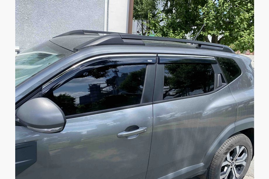 Dacia Duster 2024- Deflectores de Ventana con Moldura Cromada Niken Luxury (4 uds) Foto 5