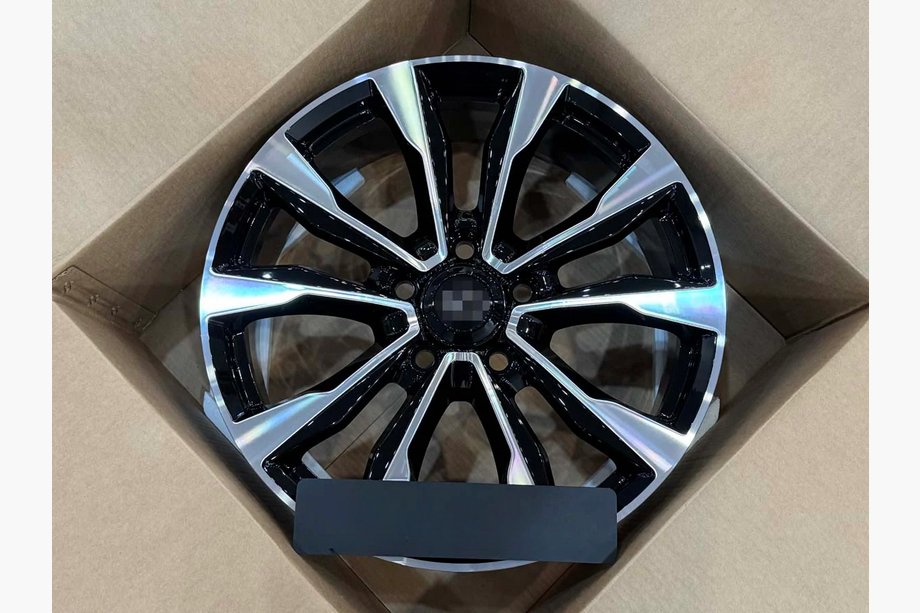 Lexus LX570/450d 2008-2022 Llantas forjadas OEM R22 (Juego de 4) Image