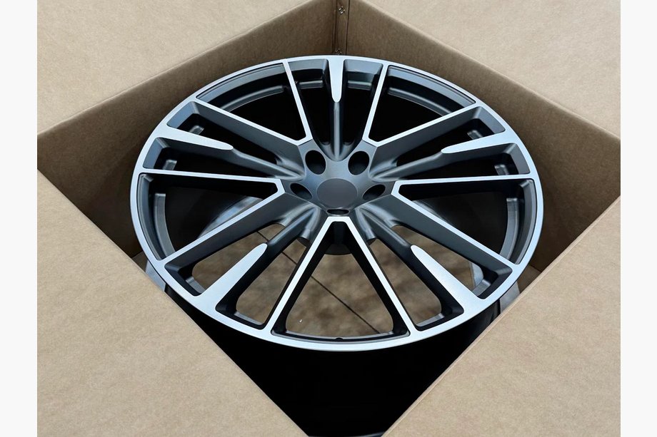 Maserati Ghibli 2013-2023 Llantas forjadas OEM R22 (Juego de 4) Foto 3