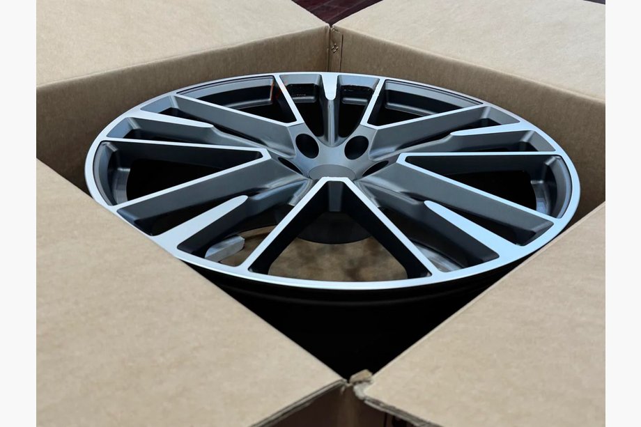 Maserati Ghibli 2013-2023 Llantas forjadas OEM R22 (Juego de 4) Foto 5