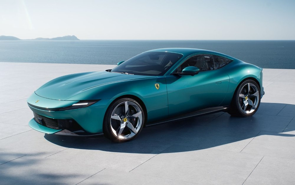 Reseña del coupé deportivo Ferrari Amalfi 2026