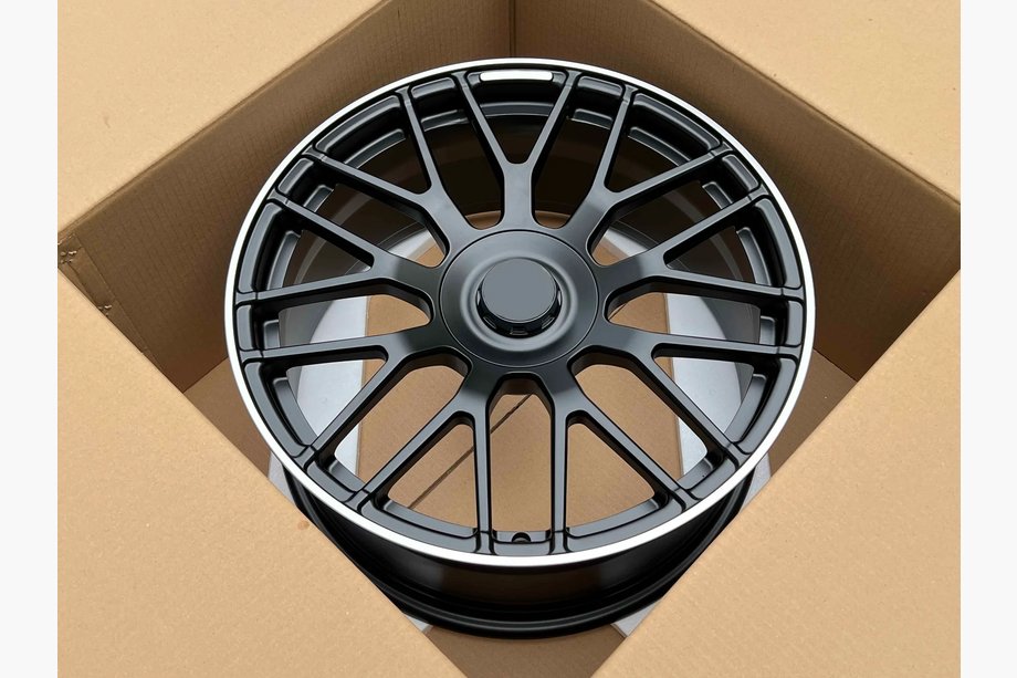 Mercedes C-class W205 2014-2021 Llantas forjadas OEM R19 V1 (Juego de 4) Foto 3