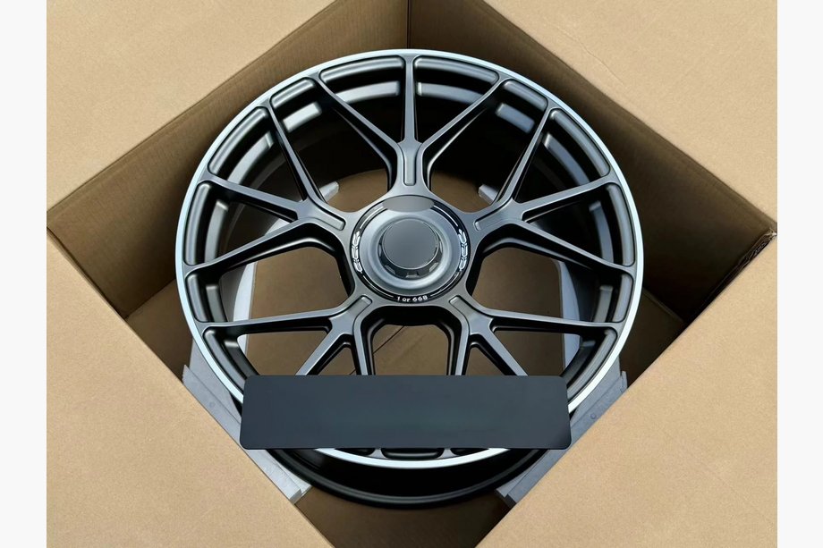 Mercedes C-class W206 2022- Llantas forjadas OEM R20 (Juego de 4) Foto 3