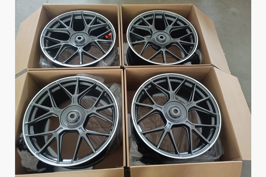 Mercedes C-class W206 2022- Llantas forjadas OEM R20 (Juego de 4) Foto 8