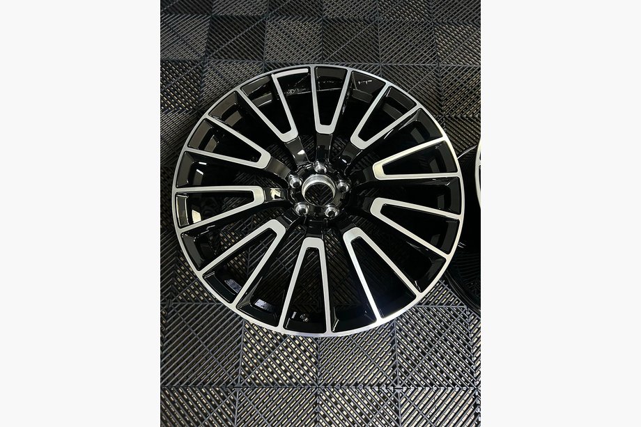 Mercedes GLE coupe C167 2019- Llantas forjadas OEM R22 (Juego de 4) Image
