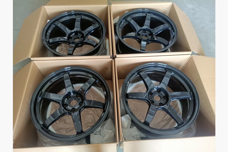 Nissan GT-R 2008-2025 Llantas forjadas OEM R20 V1 (juego de 4) Foto 6