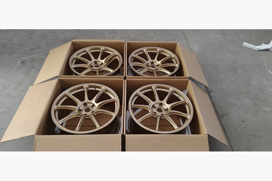 Nissan GT-R 2008-2025 Llantas forjadas OEM R20 V2 (juego de 4) Foto 8
