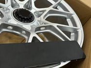 Porsche Boxster/Cayman 982 (718) 2016- Llantas forjadas OEM R19 (Juego de 4) foto 7