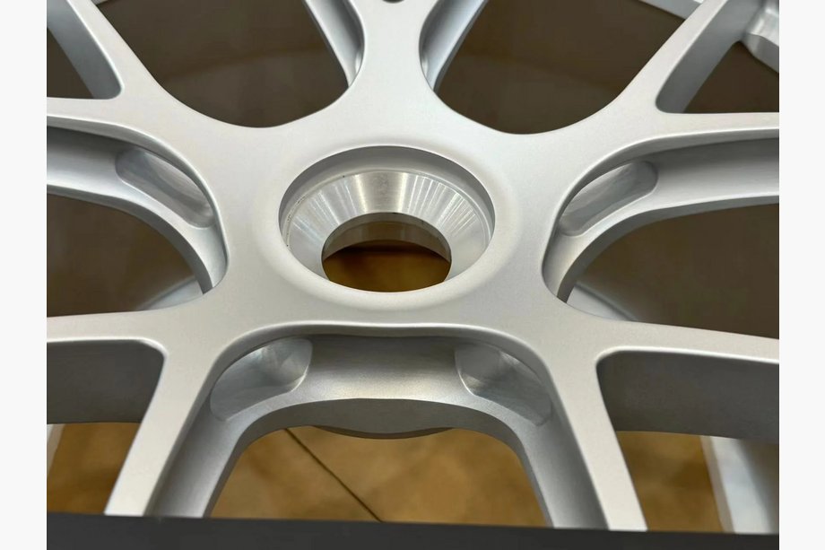 Porsche 911 (992) 2018– Llantas forjadas OEM R20 R21 V4 (Juego de 4) Foto 8