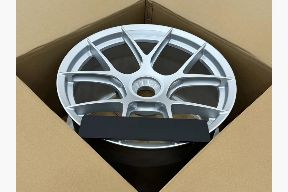Porsche 911 (992) 2018– Llantas forjadas OEM R20 R21 V4 (Juego de 4) Foto 5
