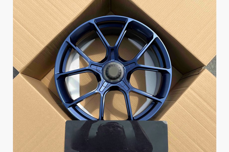 Porsche 911 (992) 2018– Llantas forjadas OEM R20 R21 V6 (Juego de 4) Foto 1