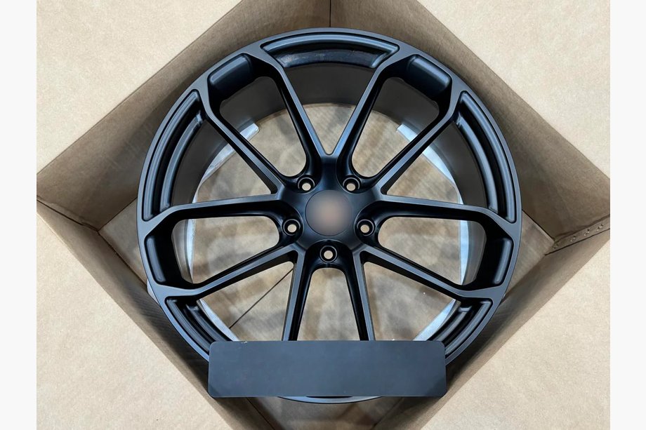 Porsche Cayenne 2018- Llantas forjadas OEM R22 (Juego de 4) Image