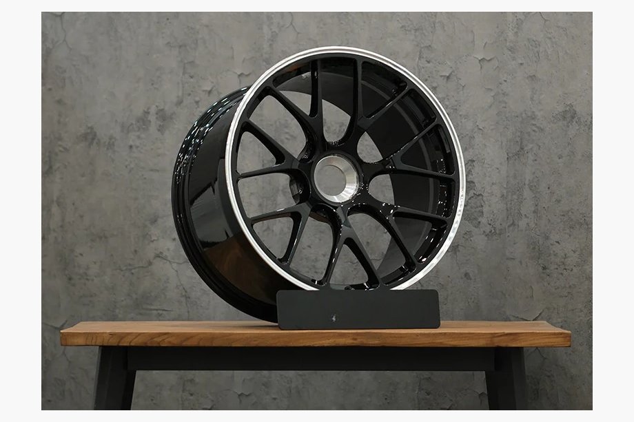 Porsche 911 (997) 2004–2012 Llantas forjadas OEM R19 V3 (juego de 4) Image