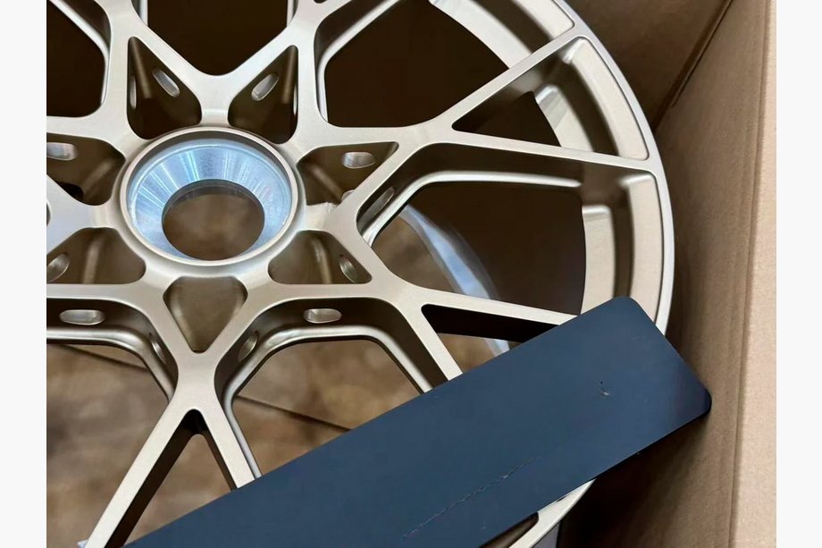 Porsche 911 (992) 2018– Llantas forjadas OEM R20 R21 V38 (juego de 4) Foto 7