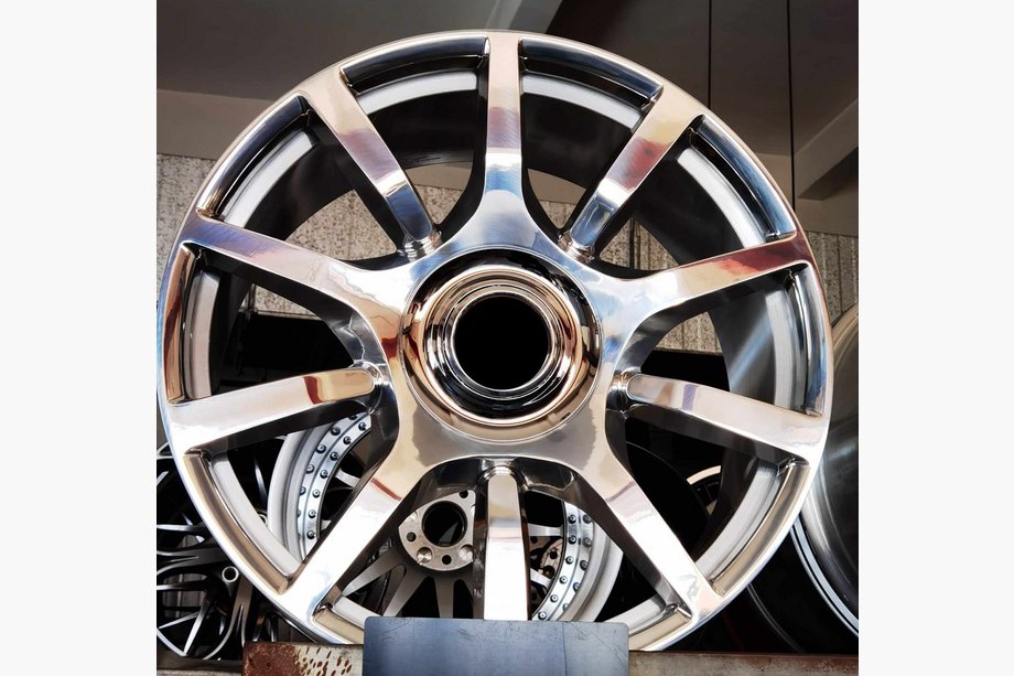 Rolls-Royce Cullinan 2018- Llantas forjadas OEM R24 V2 (Juego de 4) Image
