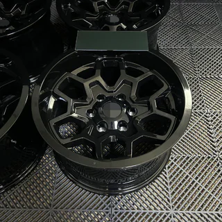 Llantas forjadas OEM R17 (juego de 4) Toyota Hilux 2015- foto 2