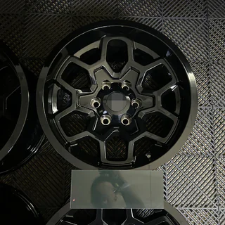 Llantas forjadas OEM R17 (juego de 4) Toyota Hilux 2015- foto 1