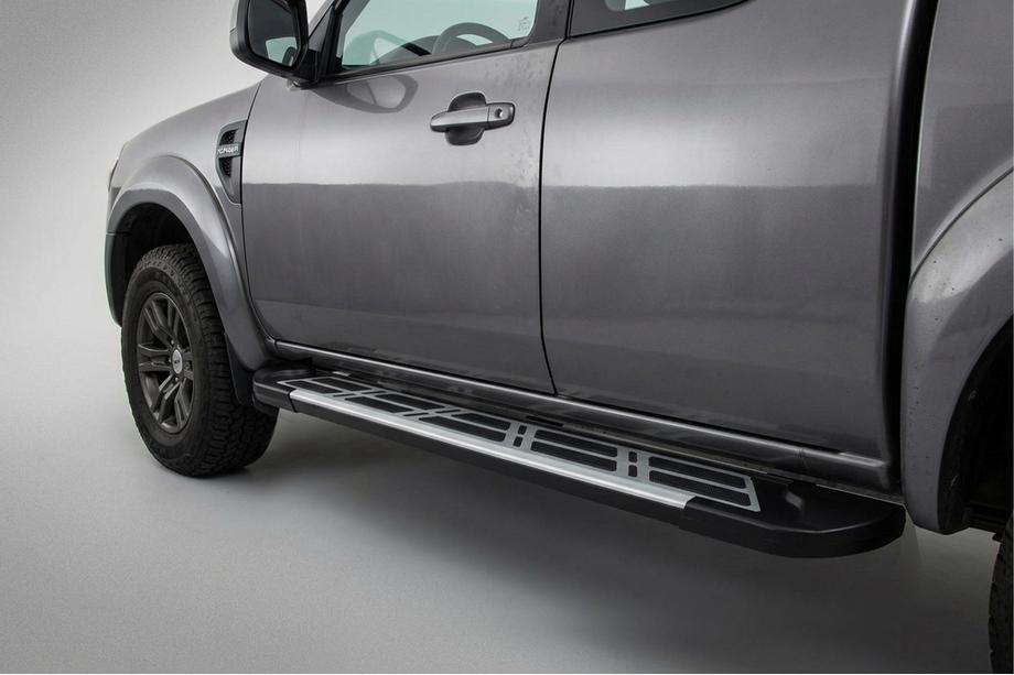 Mazda BT-50 2007-2012 Estribos Laterales Sunrise (2 uds., Aluminio) Image